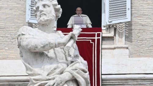 Papież apeluje o modlitwę o pokój i godne traktowanie więźniów