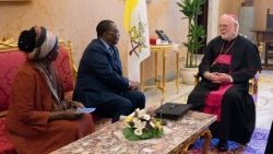 El encuentro en la Secretaría de Estado entre el Vicepresidente de Zimbabwe y Monseñor Paul Richard Gallagher